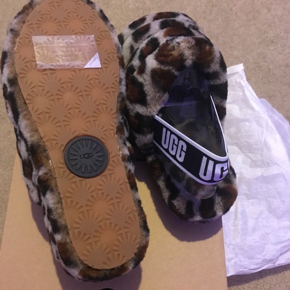 MUST GO OBO! Ugg’s VS SLIDES-Fluff Yeah Slide🐆VERY RARE PAIR! SEE DETAILS🌟 - Picture 3 of 6